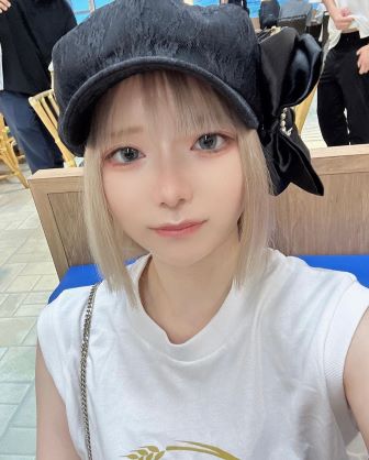 夜よいちの顔バレ画像6選!可愛すぎるコスプレ姿についても!